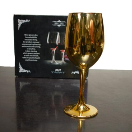6 Piece Gold Wine Glass.